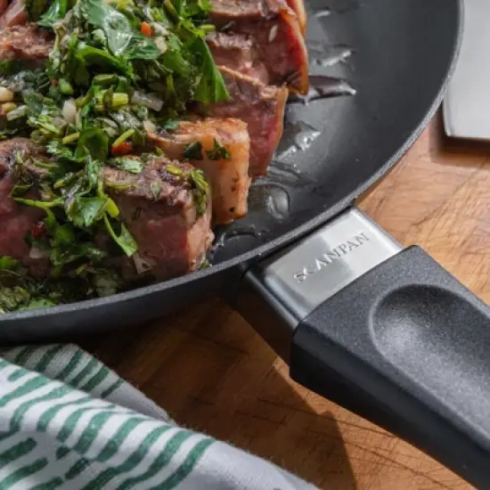 Scanpan Classic 10.25-Inch Nonstick Fry Pan image {5}