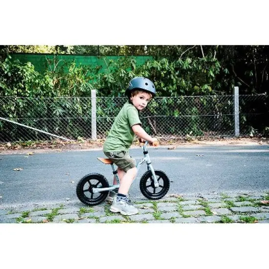 Chillafish Charlie 10" Kids' Balance Bike image {4}