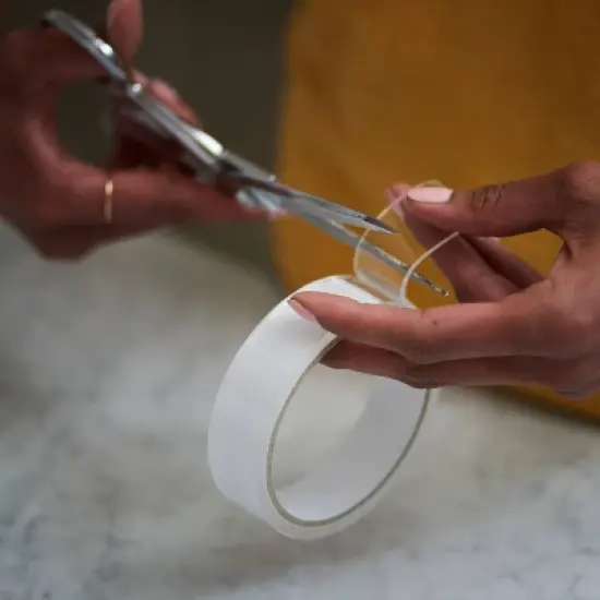 Duck Max Strength Nano-Grab Gel Mounting Tape Clear image {5}