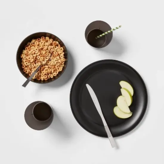 20pc Plastic Dinnerware Set - Room Essentials&trade; image {1}