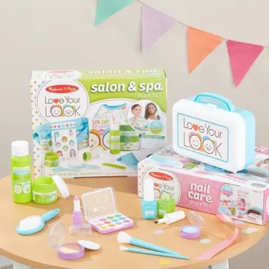 Melissa & Doug LOVE YOUR LOOK - Nail Care Play Set image {6}