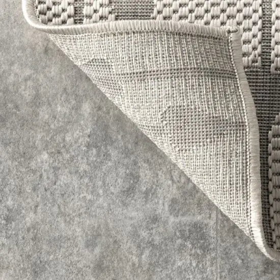 nuLOOM Kiernan Vertical Teardrop Stripe Indoor and Outdoor Area Rug image {6}