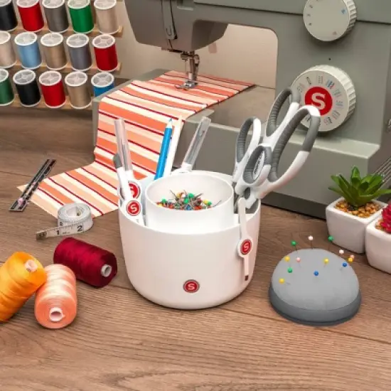 Singer Pin and Tool Caddy image {11}