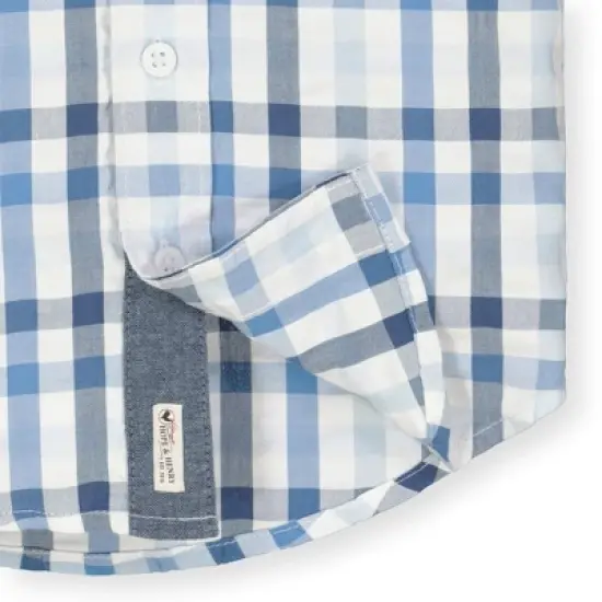 Hope & Henry Boys' Seersucker Short Sleeve Button Down Shirt, Kids image {2}