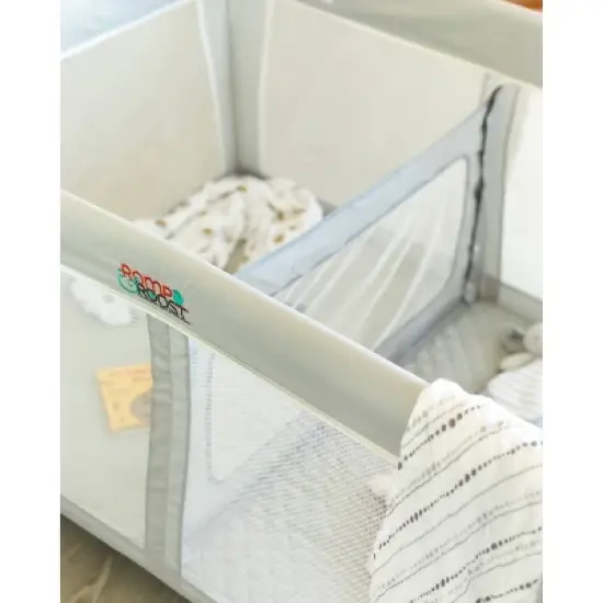 Romp & Roost LUXE Nest Waterproof Fitted Sheet with Divider for Twin Babies image {5}