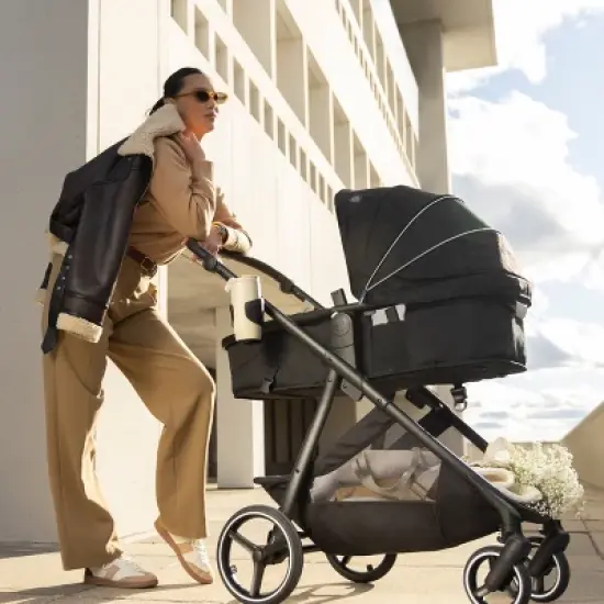 Evenflo Shyft Intuiti+ Modular Stroller - Dubhan Black image {17}