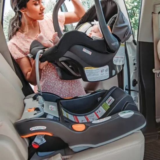 Chicco KeyFit 30 ClearTex Infant Car Seat image {6}