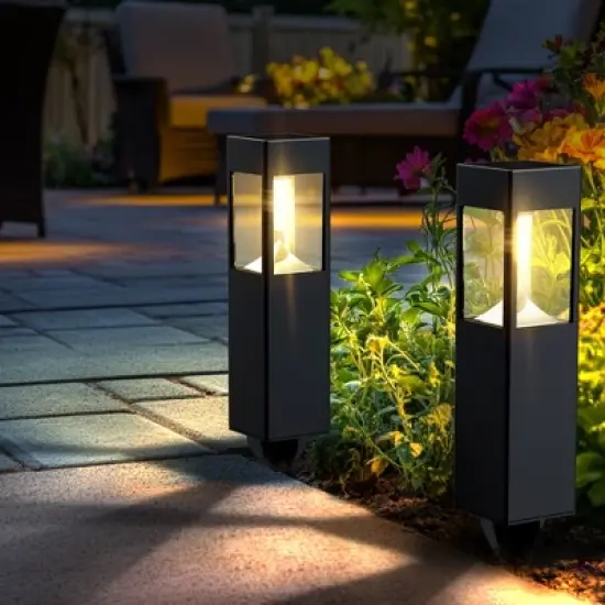 Westinghouse 30 Lumens Solar Filament LED Bollard Path Light &ndash; 6-Pack image {5}