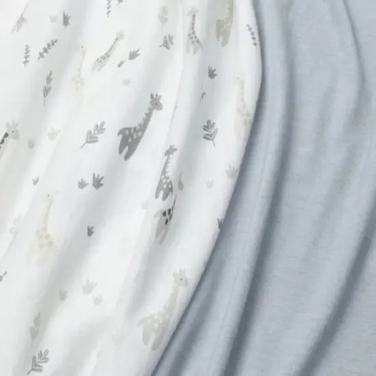 Fitted Jersey Crib Sheet - Cloud Island&trade; Giraffes/Dark Gray 2pk image {2}