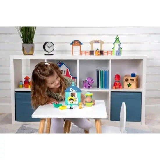 Dino Ranch Hatchery Adventure Playset image {6}