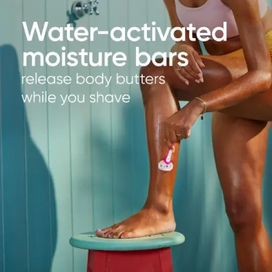 Venus ComfortGlide White Tea Women's Disposable Razor - 2ct image {3}