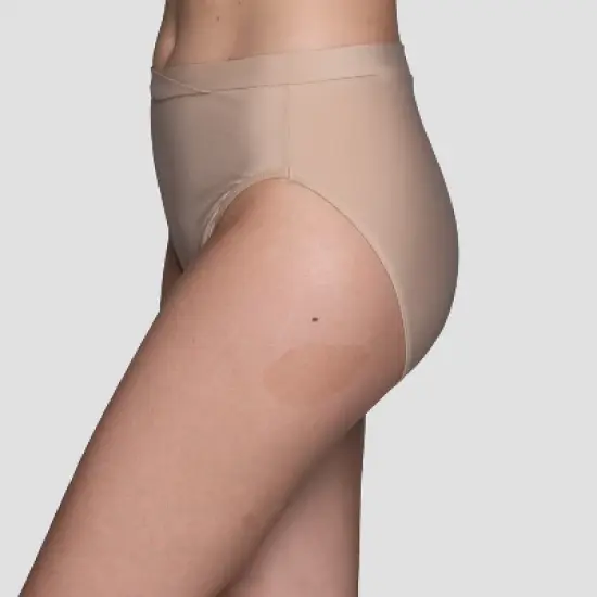 Vanity Fair Womens Beyond Comfort Silky Stretch Hi-Cut 3 Pack 13398 image {1}