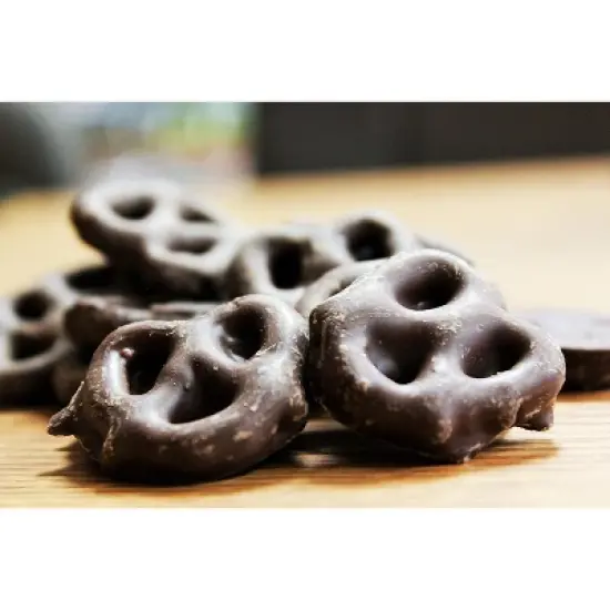 Gourmet Milk Chocolate Covered Mini Pretzels by Its Delish image {1}