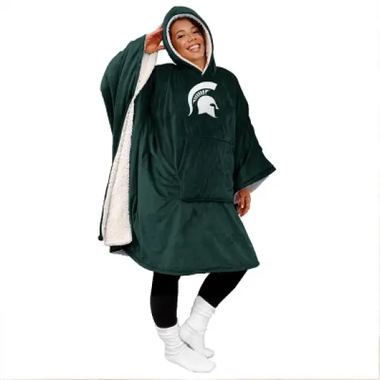 NCAA Michigan State Spartans Team Color Bloncho with Logo Patch and Faux Shearling Inside Throw Blanket image {3}