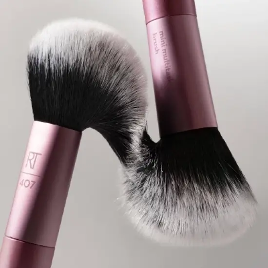 Real Techniques Mini Multitask Brush image {2}