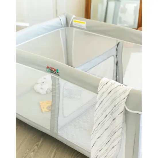 Romp & Roost LUXE Nest Waterproof Fitted Sheet with Divider for Twin Babies image {4}