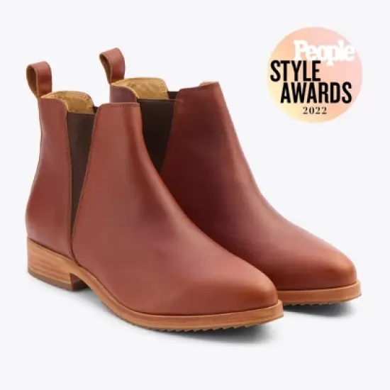 Nisolo Sustainable Women's Classic Chelsea Boot image {11}