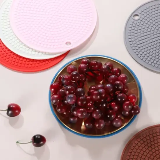 Unique Bargains Round Heat Resistant Silicone Trivet Mat with Hang Hole for Pots 2 Pcs image {2}