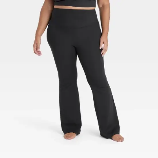 Women's Brushed Sculpt Ultra High-Rise Flare Leggings - All in Motion&trade; image {7}