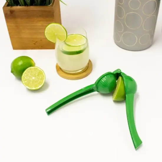 BergHOFF CooknCo 8" Cast Aluminum Manual Lime Squeezer image {8}
