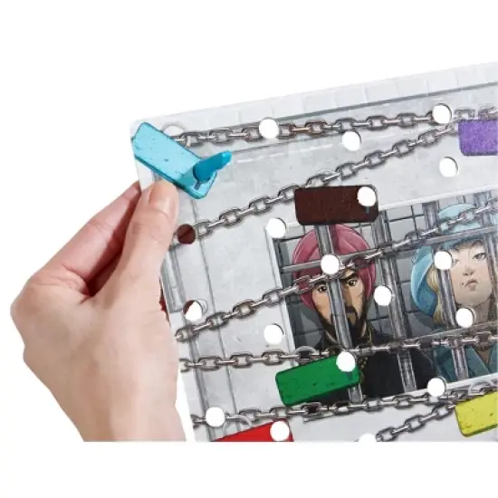 HABA The Key: Murder At The Oakdale Club image {2}