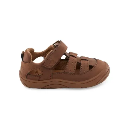 Stride Rite 360 Kids Unisex Amos 3.0 Sneaker Sandal | 5 | Brown image {1}