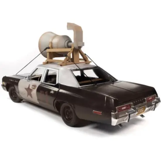 1974 Dodge Monaco "Bluesmobile" Black & White (Dirty) w/Figures "The Blues Brothers" (1980) 1/18 Diecast Model Car by Auto World image {3}