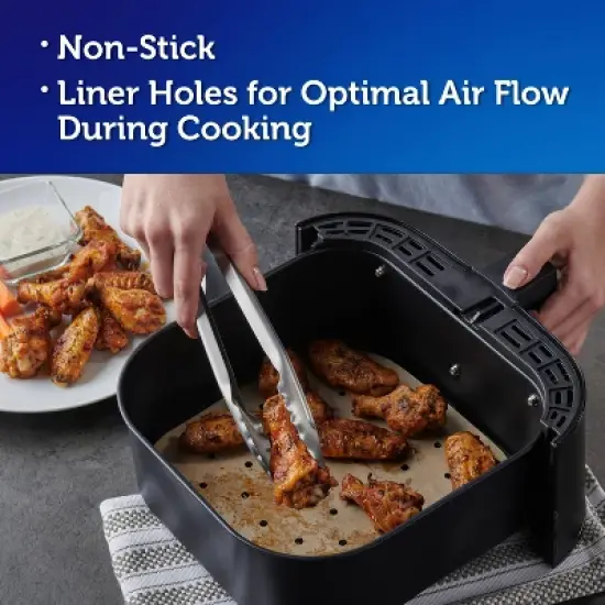 Reynolds Kitchens Unbleached Parchment Air Fryer Liners - 30ct/16.875sq ft image {2}