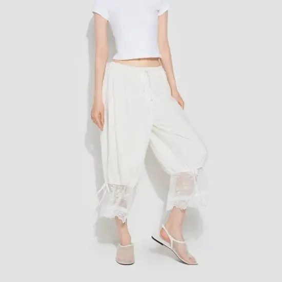 Women's Mid-Rise Bloomer Pants - Wild Fable&trade; image {3}