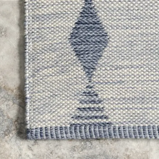 nuLOOM Catja Geometric Indoor/Outdoor Patio Area Rug image {4}