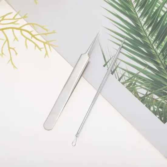 Unique Bargains Convenient Pimple Extractor 5.51"x1.15" Silver Tone 1 Set image {5}