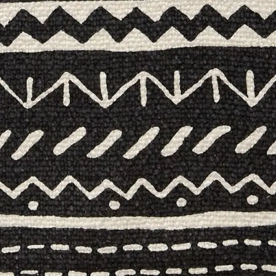 Split P Amaya Table Runner 15" x 72" image {2}