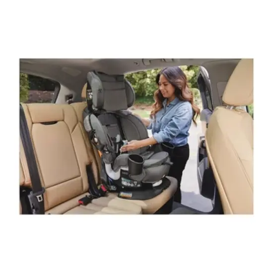 Graco Turn2Me Rotating Convertible Car Seat image {4}