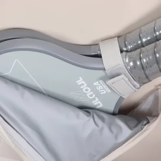 Hynes Eagle Pickleball Duffel Bag &ndash; Water-Resistant Paddle Sports Gym Bag with Laptop Sleeve, Shoe Pocket & Court Hooks image {6}