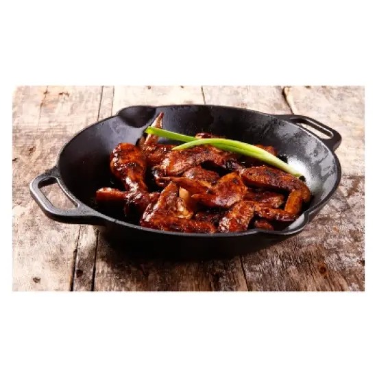 Victoria Cast Iron Paella Skillet 13" Black image {5}