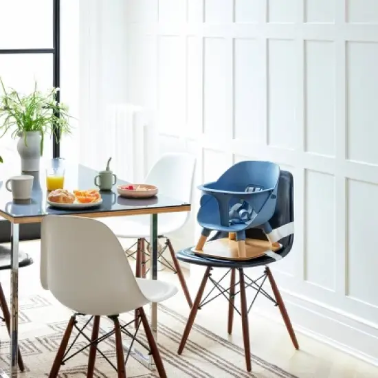 Lalo Booster Seat image {1}