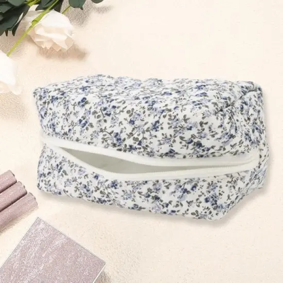 Unique Bargains Women Portable Little Flower Pattern Makeup Bag 1 Pc image {1}