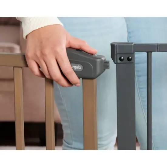 Regalo Heritage & Home Multi-Style Safety Gate image {3}