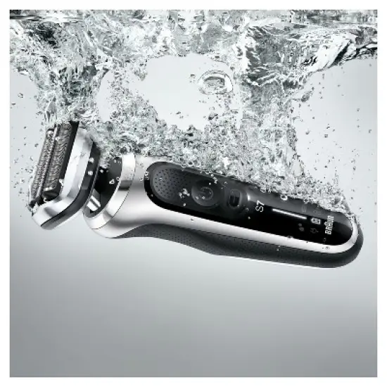 Braun Series 7-7020s Flex Men's Rechargeable Wet & Dry Electric Foil Shaver image {5}