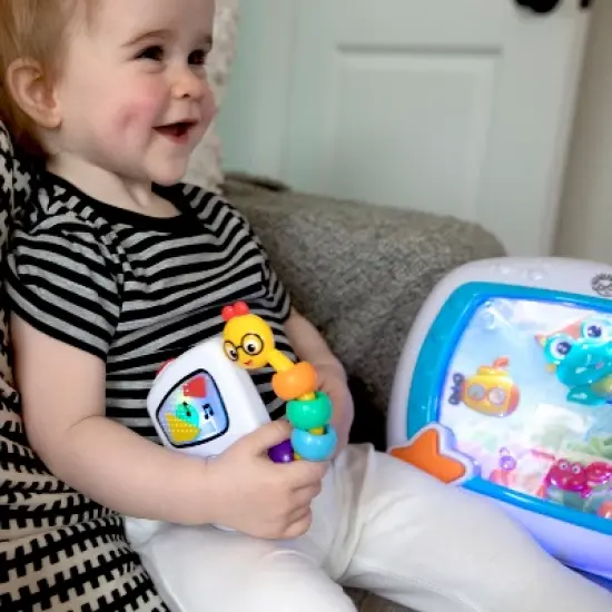 Baby Einstein Sea Dreams Soother Musical Crib Toy and Sound Machine image {8}