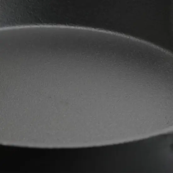 Gibson General Store Addlestone 12 in. Preseasoned Round Cast Iron Frying Pan image {2}