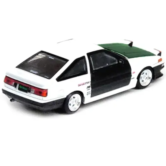 Toyota Sprinter Trueno AE86 RHD White with Green Carbon Hood and Black Carbon Doors 1/64 Diecast Model Car by Inno Models image {1}