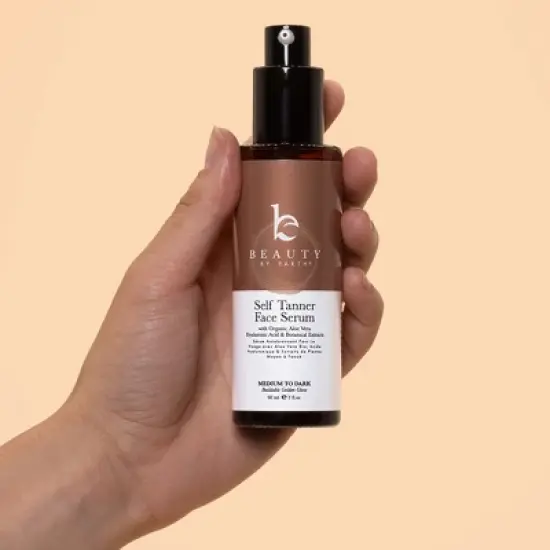 Beauty by Earth Face Self Tanner Serum image {9}