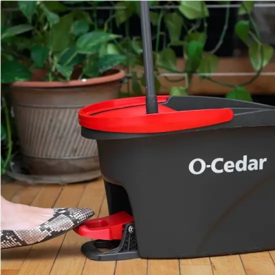 O-Cedar EasyWring Spin Mop and Bucket System image {6}