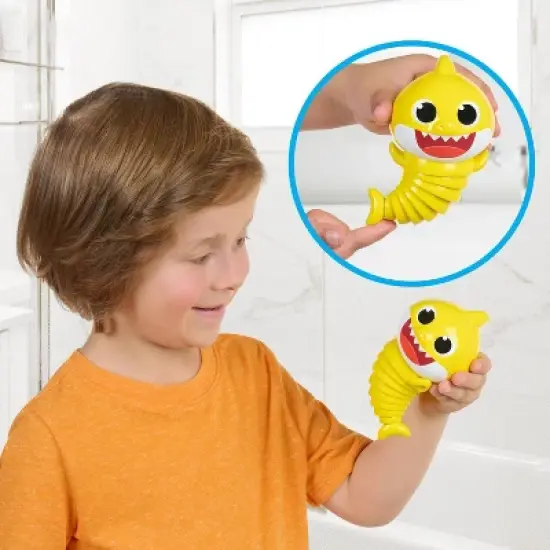 Baby Shark Sensory Fun Friends Bath Toy - 3pk image {2}