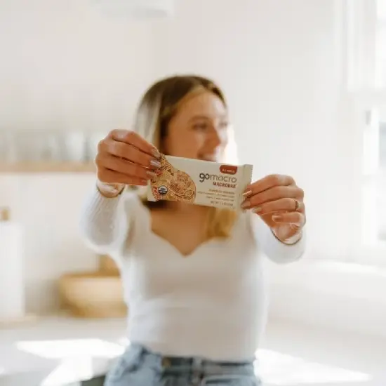 GoMacro Salted Caramel Chocolate Chips&nbsp; MacroBar - 4ct/ 7.1oz image {4}