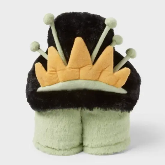 Princess Tiana Kids' Hooded Blanket - The Disney Collection by Pillowfort&trade; image {2}