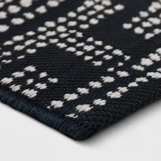 5' x 7' Medallion Outdoor Rug Navy - Threshold&trade; image {1}