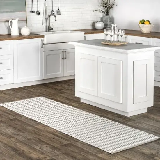 nuLOOM Outdoor Striped Yasmin Patio Area Rug image {1}