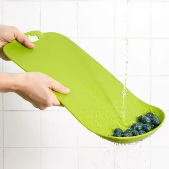 The Lakeside Collection Chopping Board with Colander image {3}